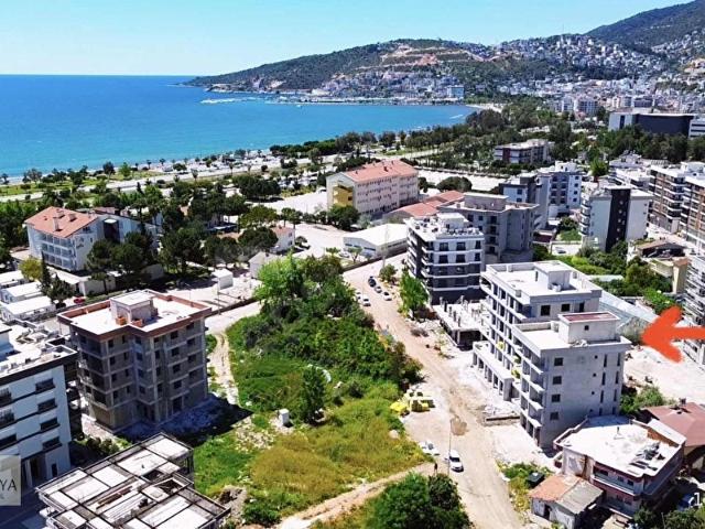 ADLİYE ARKASI DENİZ MANZARALI SATILIK 1+1 LÜKS DAİRE