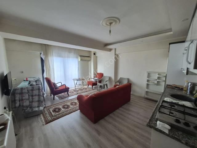 Adliyeye Yakın 1+1 Eşyalı Daire
