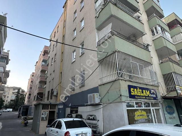 Adliye Civari Kiralık