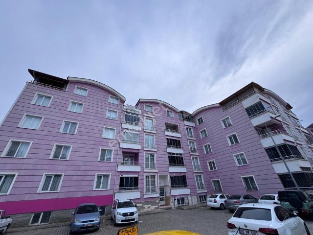 Adliye Ruh Sinir Hastanesi Yakınında Teras Kat Kiralık Daire
