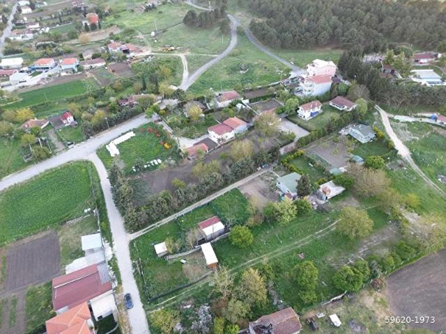 ADRES DEN SİLİVRİ YOL ÇATI DA 301M2