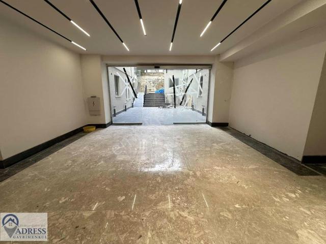 Adress Gayrinenkul Den Site İçinde Kapalı Mutfaklı 1+1