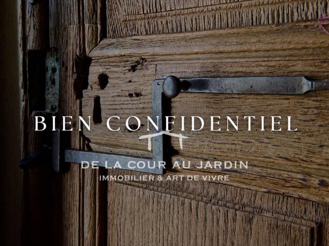 Adresse patrimoniale et pied à terre de réception au cœur de Beaune