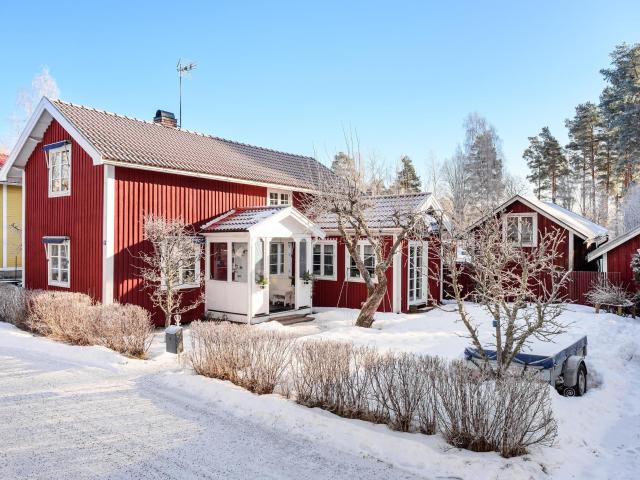 Adriansbergsvägen 9