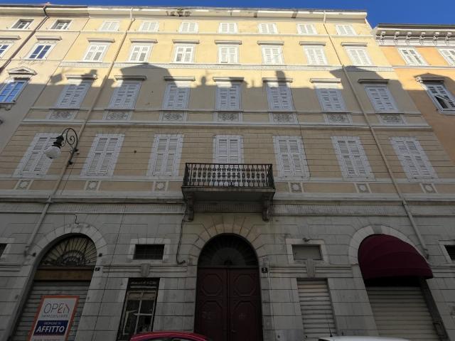 ADZ. CAVANA Bilocali Primo Ingresso In Affitto