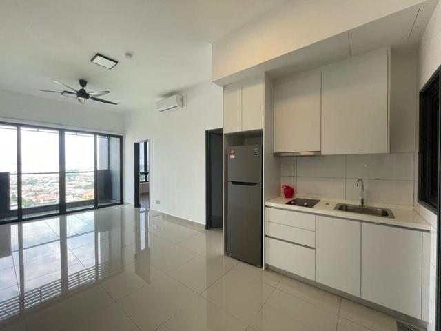 Aera Residence PJS 5 718sqft 2R1B Partially Furnished