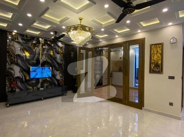 Aesthetic Prime Location House Of 10 Marla For Sale Is Available Park View City Tulip Extension Block