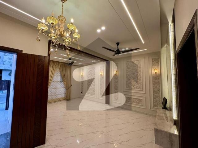 Aesthetic Prime Location House Of 5 Marla For sale Is Available Citi Housing Society