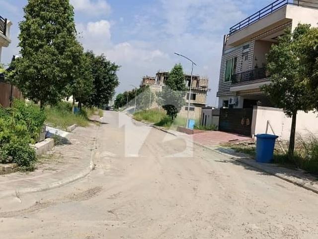 Aesthetic Residential Plot Of 1 Kanal For sale Is Available