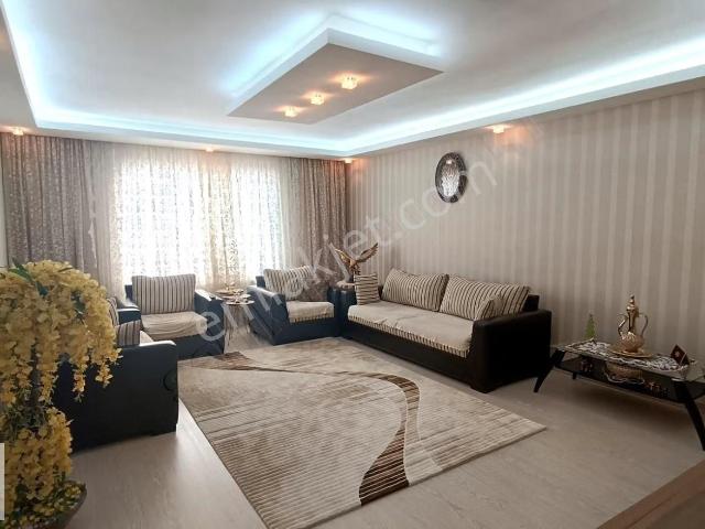 Şafak Mahallesi 4+1 Ara Katta Göl Manzaralı Daire