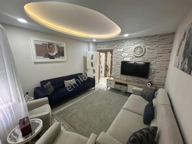 Şafak Mahallesi Site İçinde 4+1 Doğalgazlı Dublex