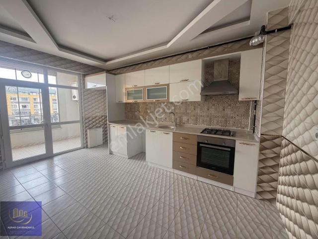 Şafak Caddesi Arakat Cepheli Ultra Lüks 3+1 Daire