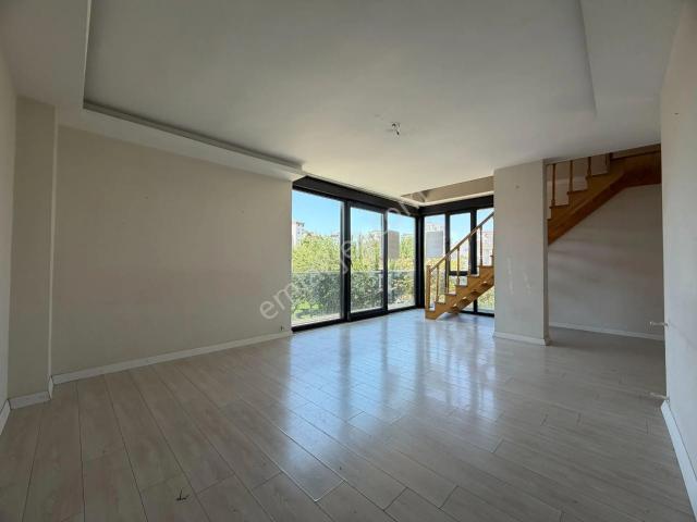 Şafak Emlak Kiralık Eski Lara Yolu Yakını Dublex 2+1 80m2