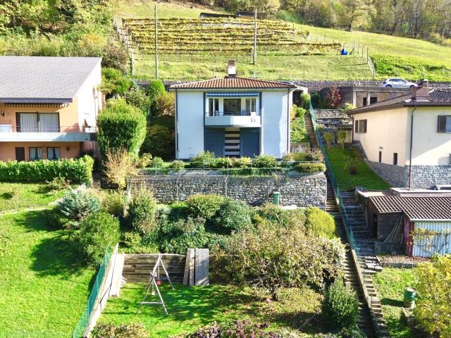 Affascinante casa unifamiliare da 4.5 locali con terreno edificabile
