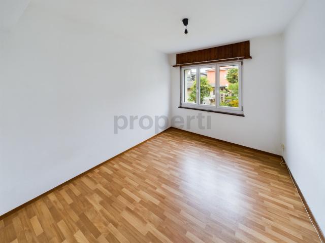 Affascinante Rustico con 9 Locali a Pura / Charmantes Rustico mit 9 Zimmern in Pura | dreamo. Ch
