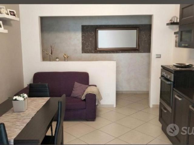 Affitta trilocale arredato san Giorgio catania