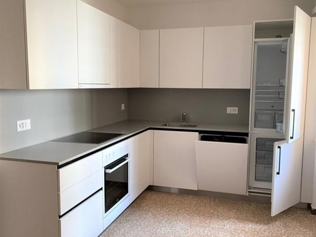 Affittasi 3.5 locali in zona strategica a Locarno