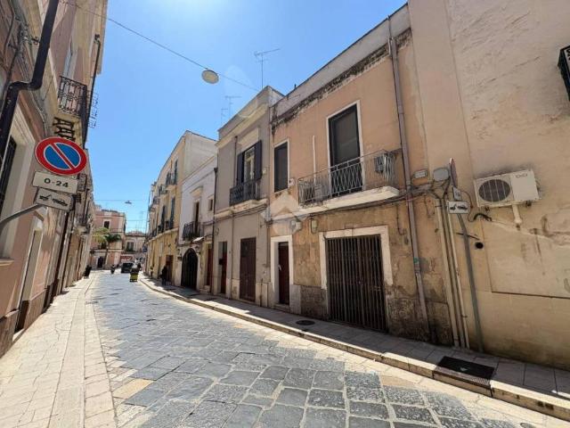 Affittasi casa indipendente a Brindisi, Centro Storico
