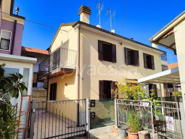 Affittasi casa indipendente a Cesena via Ronco, 46, San Mauro San Rocco