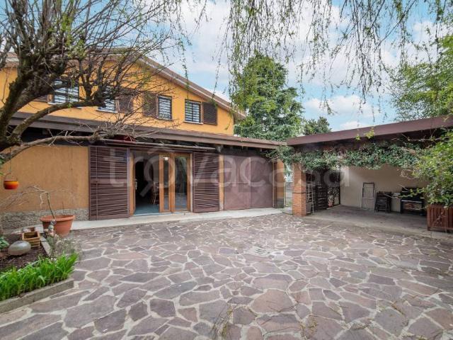 Affittasi casa indipendente a Sesto San Giovanni