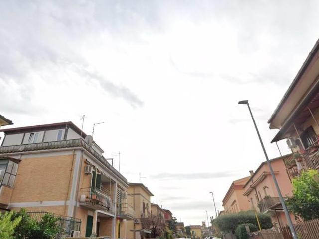 Affittasi Appartamento, MONOLOCALE SEPARATO IN ZONA PONTE MAMMOLO / TIBURTINA Annunci Roma, Zona Ponte Mammolo Rif.513612