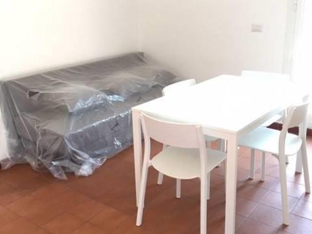 Affittasi Appartamento, Monolocale via Vitellia, Roma Annunci Roma Roma Rif.9609