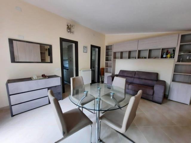 Affittasi Appartamento, AXA Annunci Roma, Zona Axa Rif.629864