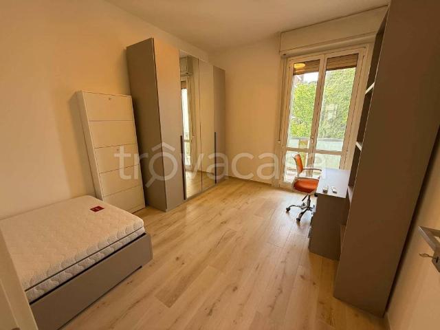 Affittasi appartamento a Bologna via Ermete Zacconi, San Donato