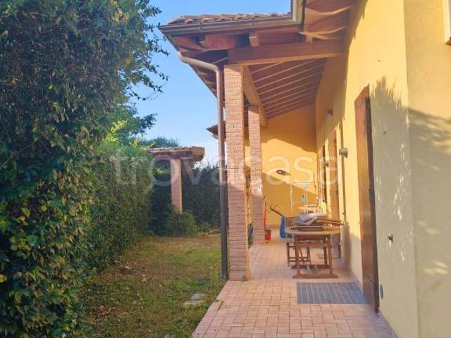 Affittasi appartamento a Bologna, Barca