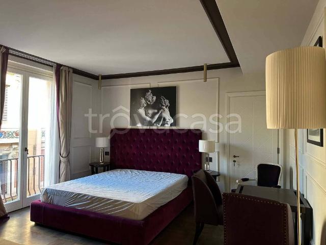 Affittasi appartamento a Firenze via dei Brunelleschi, Piazza della Repubblica