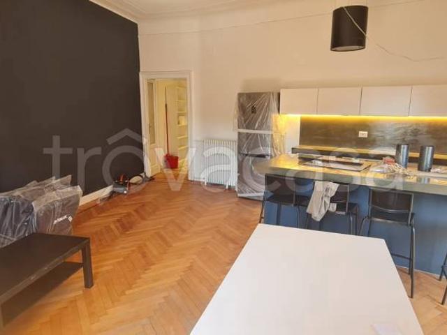 Affittasi appartamento a Milano via Andrea Costa, Casoretto