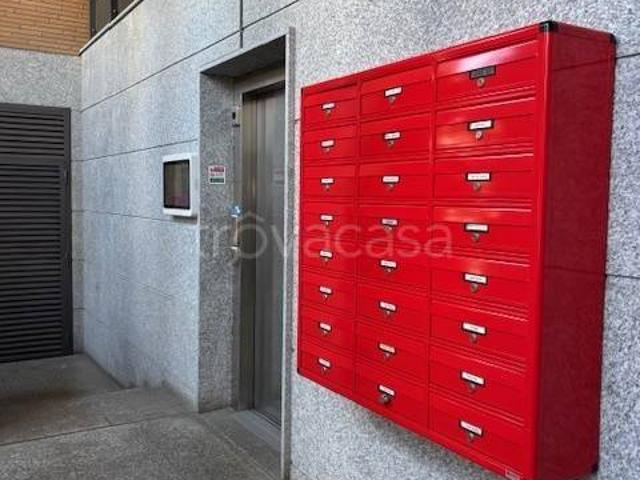 Affittasi appartamento a Milano via dei Fontanili, 32, Bocconi