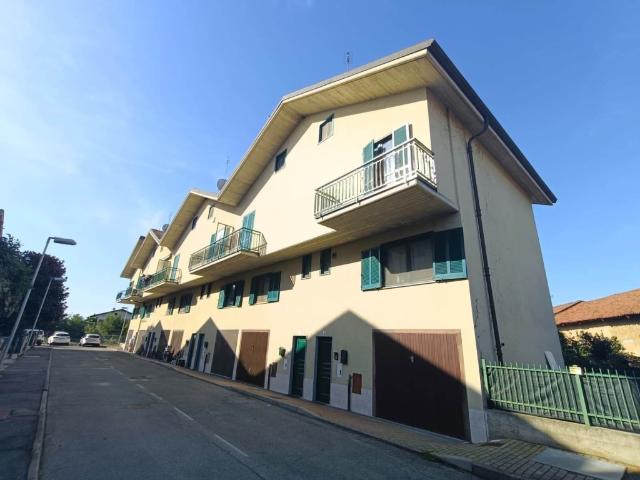Affittasi appartamento a None via delle Lame 4/26