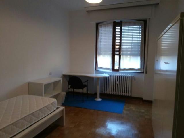 Affittasi appartamento a studenti zona Ticinese
