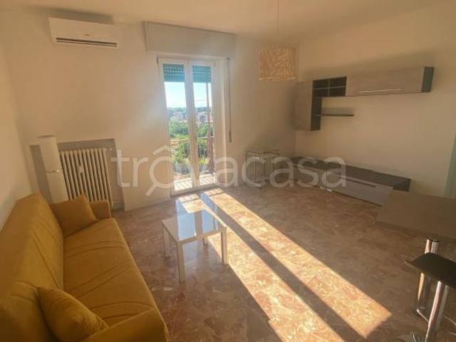 Affittasi appartamento a Pavia via Trieste, 85, Stazione Ticinello