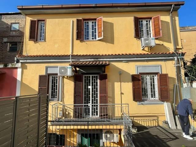Affittasi Appartamento, Affitto, Ponte Milvio, Viale Tor Di Quinto Annunci Roma Roma Rif.632520