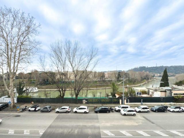 Affittasi Appartamento, AFFITTO USO TRANSITORIO LUNGOTEVERE FLAMINIO Annunci Roma, Zona Flaminio Rif.628692