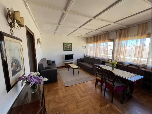 Affittasi Appartamento, Affittasi Attico con terrazzo Annunci Roma Roma Rif.627892
