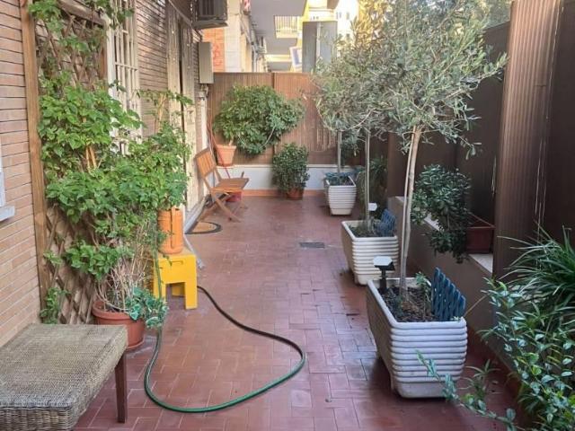 Affittasi Appartamento, Ampio bilocale adiacente metro A Cornelia Annunci Roma Roma Rif.646738