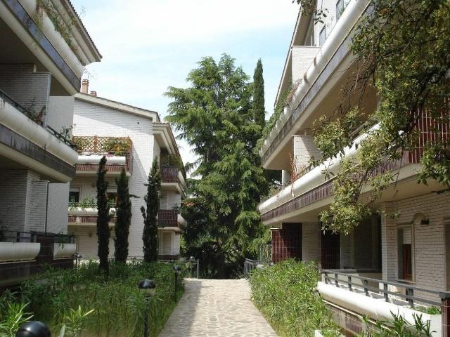 Affittasi Appartamento, Appartamento 80 mq Cassia Giustiniana Annunci Roma, Frazione La Giustiniana Rif.628431