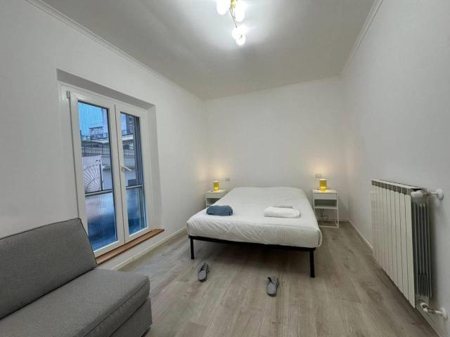 Affittasi Appartamento, Appartamento affitto per uso transitorio Via Angelo Bellani Annunci Roma, Zona Trastevere Rif.630030