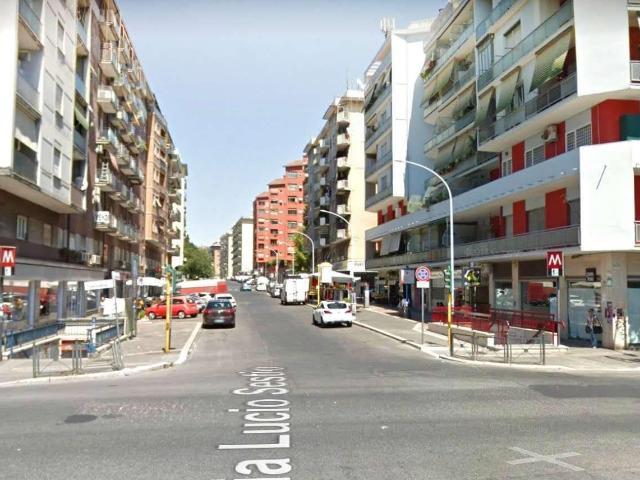 Affittasi Appartamento, Appartamento in affitto zona Tuscolana/Cinecittà Annunci Roma, Zona Cinecittà Rif.69269