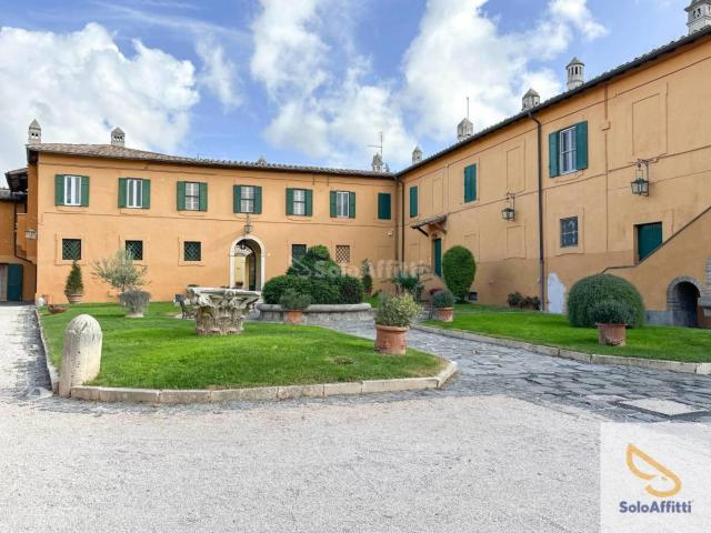 Affittasi Appartamento, Appartamento Storico nel Borgo Settecentesco Annunci Roma, Zona Trigoria Rif.618300