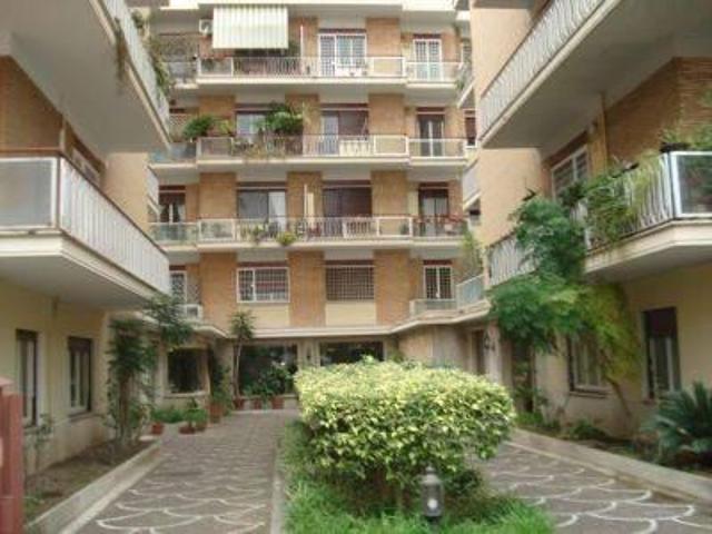 Affittasi Appartamento, BALDUINA VIA PEREIRA ADIACENZE L.GO MACCAGNO Annunci Roma, Zona Balduina Rif.466708