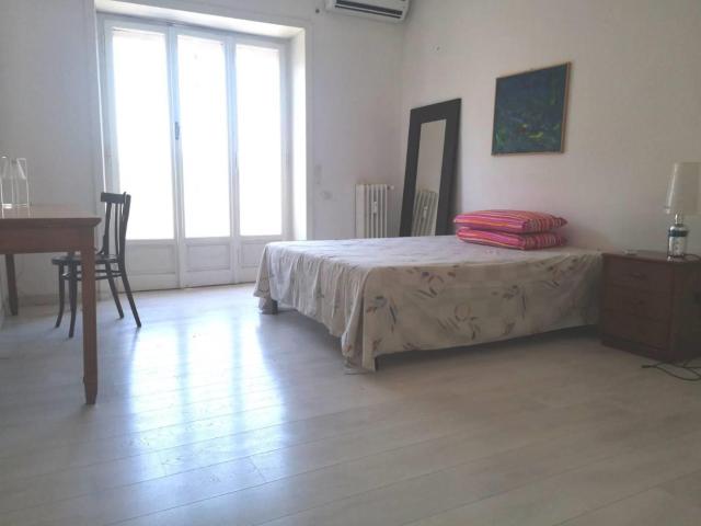 Affittasi Appartamento, BATTERIA NOMENTANA STANZA PER STUDENTI Annunci Roma, Zona Città Giardino Rif.468717