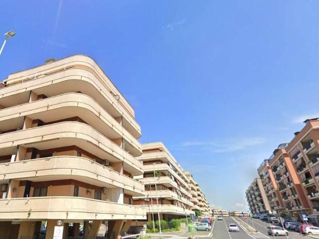 Affittasi Appartamento, BILOCALE AMPIO IN ZONA PONTE DI NONA Annunci Roma, Zona Ponte Di Nona Rif.498964