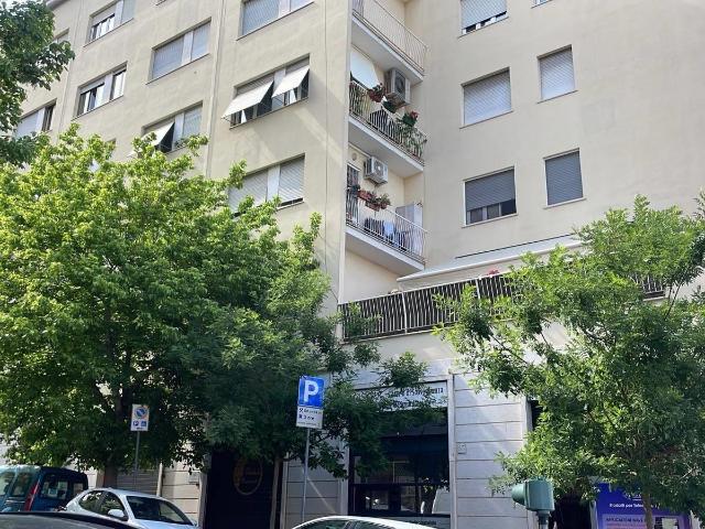 Affittasi Appartamento, Bilocale arredato Annunci Roma, Zona Bologna Rif.651561