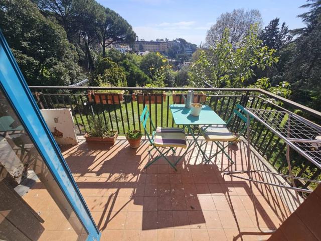 Affittasi Appartamento, BILOCALE INIZIO CASSIA Annunci Roma Roma Rif.636455
