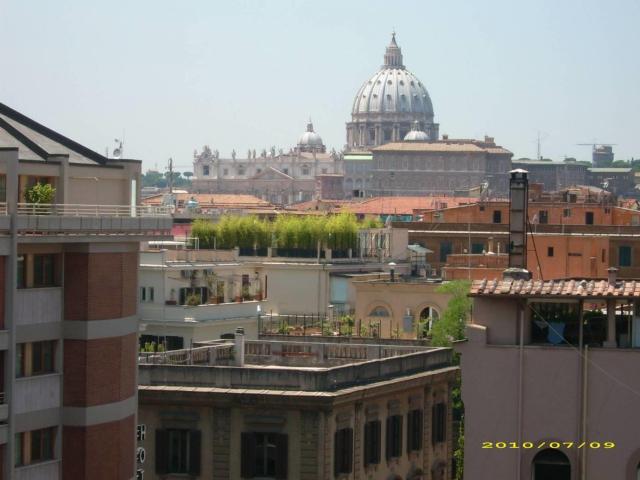 Affittasi Appartamento, Bilocale via Plinio, Roma Annunci Roma, Zona Prati Rif.12823