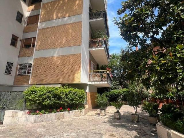 Affittasi Appartamento, CAMILLUCCIA ALTA Annunci Roma Roma Rif.625170